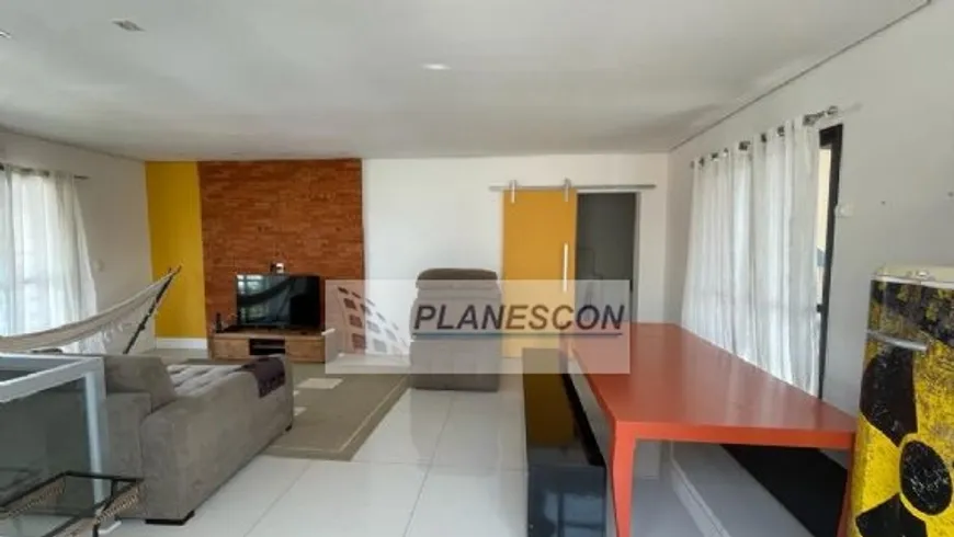 Foto 1 de Apartamento com 3 Quartos à venda, 195m² em Vila Andrade, São Paulo