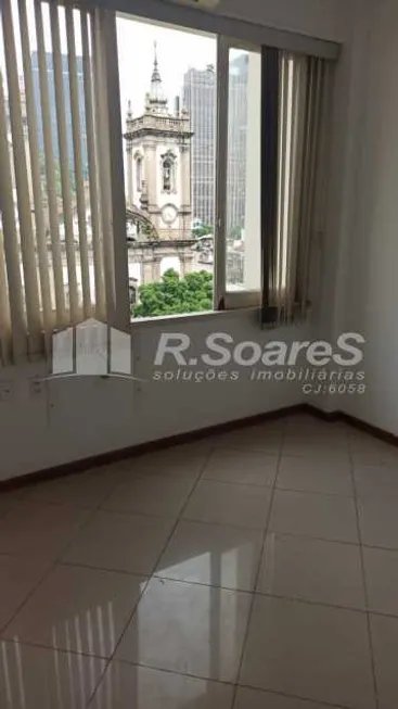 Foto 1 de Apartamento com 1 Quarto à venda, 33m² em Centro, Rio de Janeiro