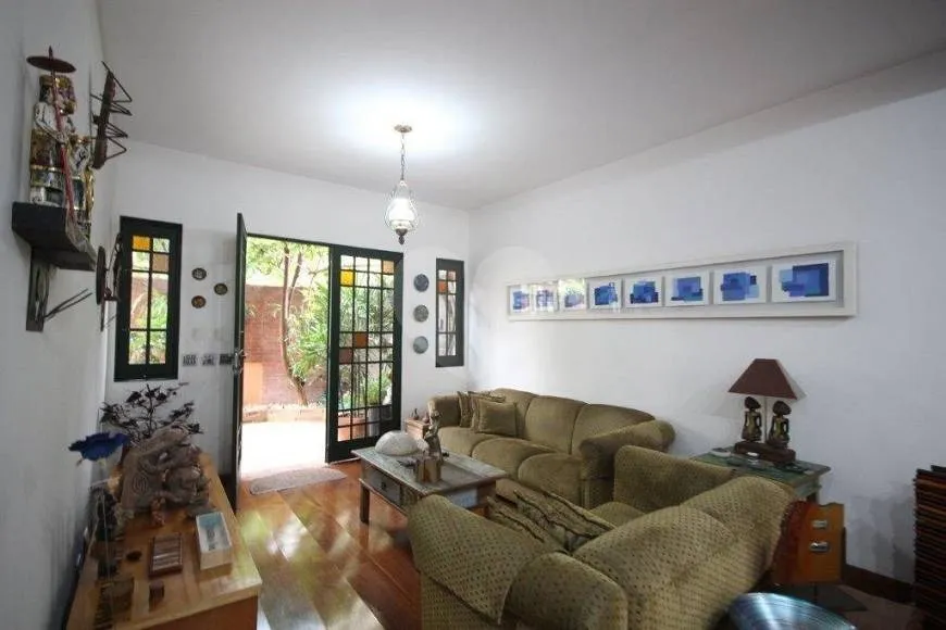 Foto 1 de Casa com 4 Quartos à venda, 250m² em Perdizes, São Paulo