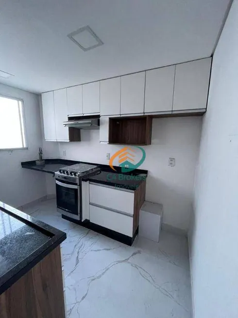 Foto 1 de Apartamento com 2 Quartos à venda, 42m² em Jardim Ansalca, Guarulhos