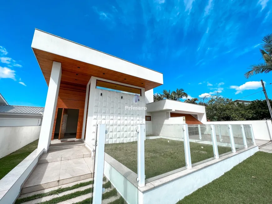 Foto 1 de Casa com 3 Quartos à venda, 253m² em São Luiz, Criciúma