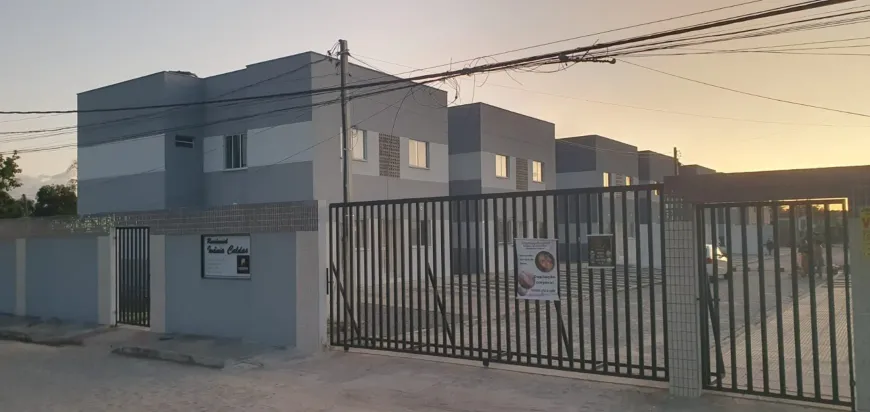 Foto 1 de Apartamento com 2 Quartos à venda, 50m² em Sitio dos Marcos, Igarassu