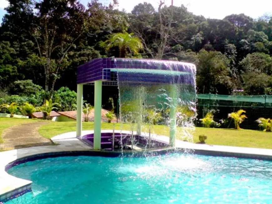Foto 1 de Fazenda/Sítio com 4 Quartos para alugar em Jardim Das Palmeiras, Juquitiba
