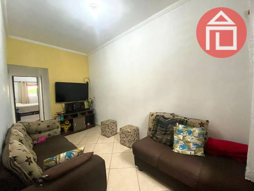 Foto 1 de Casa com 2 Quartos à venda, 140m² em Uberaba, Bragança Paulista