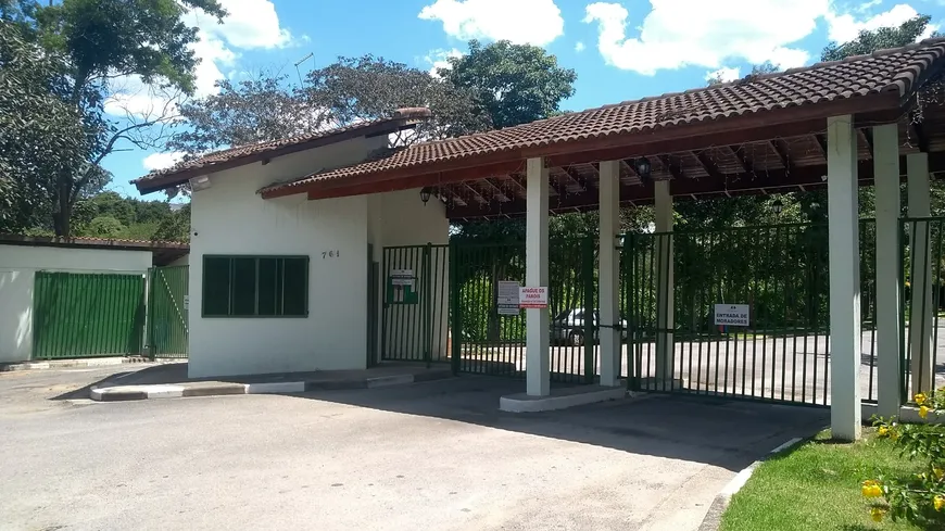 Foto 1 de Lote/Terreno à venda, 875m² em Jardim Dos Ipês, Embu das Artes