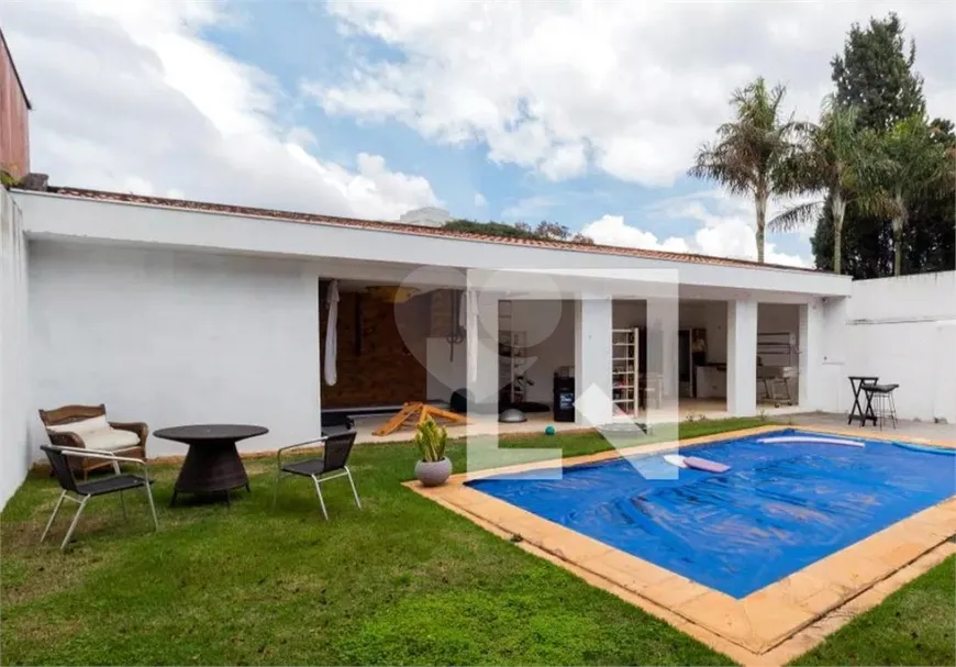 Foto 1 de Casa com 4 Quartos à venda, 450m² em Sumaré, São Paulo