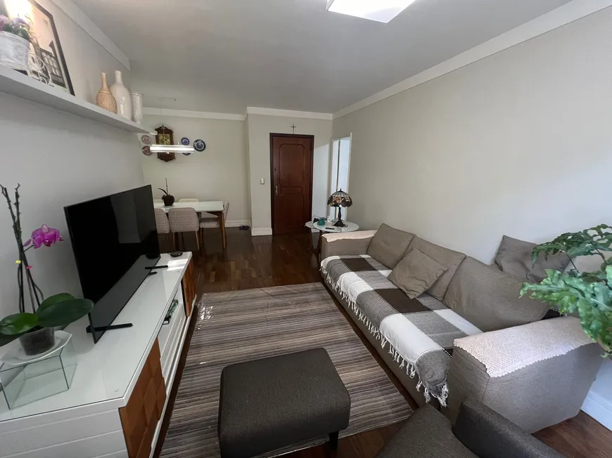 Foto 1 de Apartamento com 3 Quartos à venda, 110m² em Cerqueira César, São Paulo