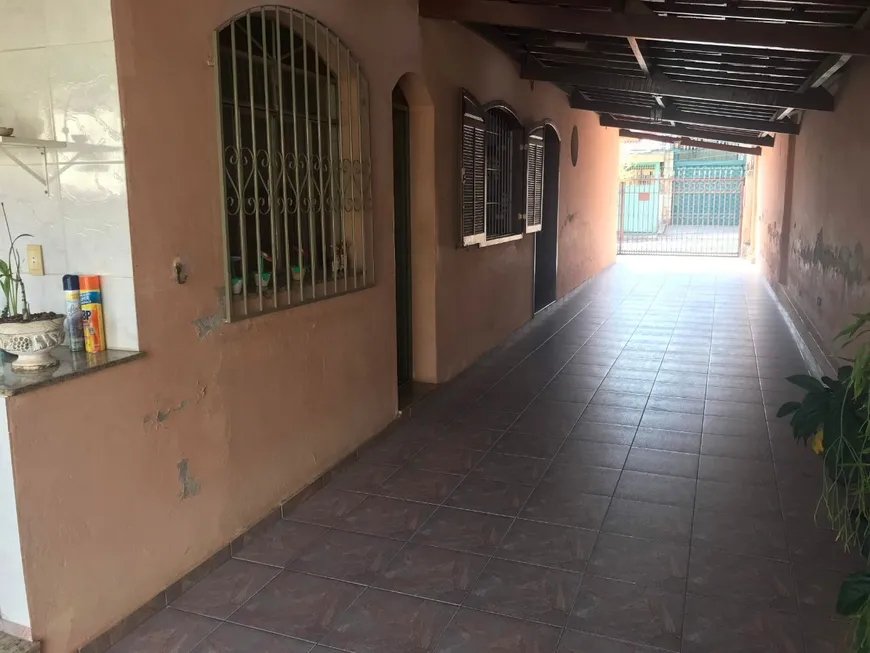 Foto 1 de Casa com 3 Quartos à venda, 160m² em Arvoredo, Contagem