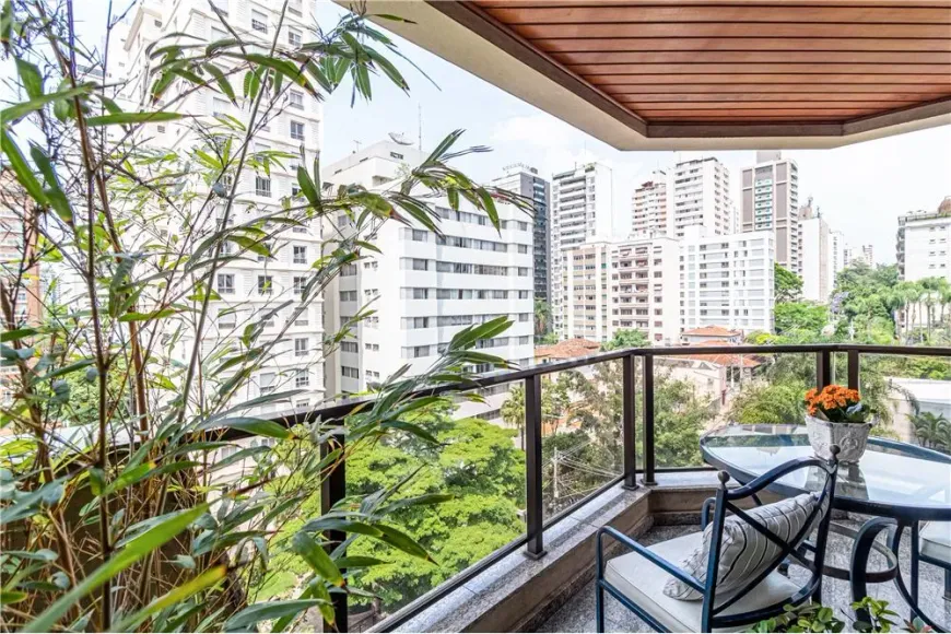 Foto 1 de Apartamento com 3 Quartos à venda, 177m² em Perdizes, São Paulo