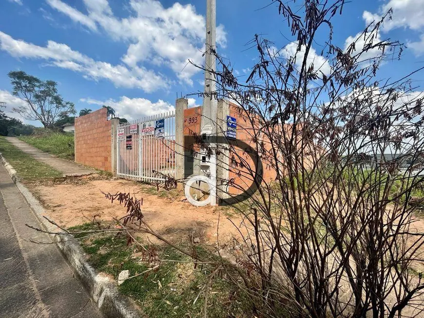 Foto 1 de Casa de Condomínio com 2 Quartos à venda, 50m² em Fazenda Santana, Vinhedo