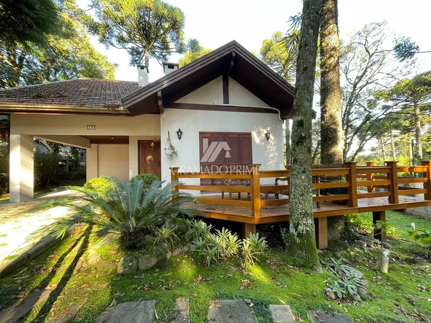 Foto 1 de Casa com 4 Quartos à venda, 210m² em Planalto, Gramado
