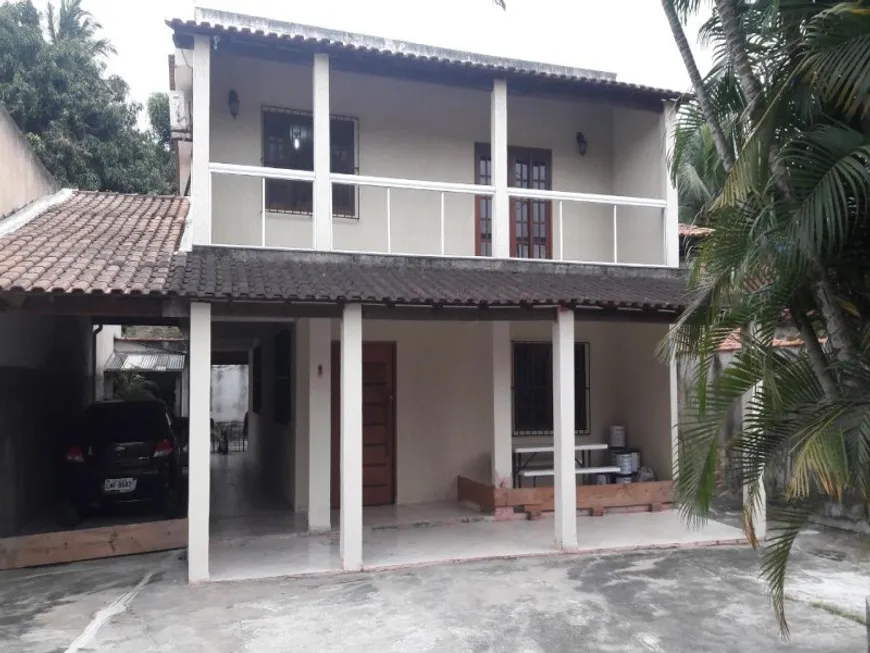 Foto 1 de Casa com 3 Quartos à venda, 360m² em Itaúna, São Gonçalo