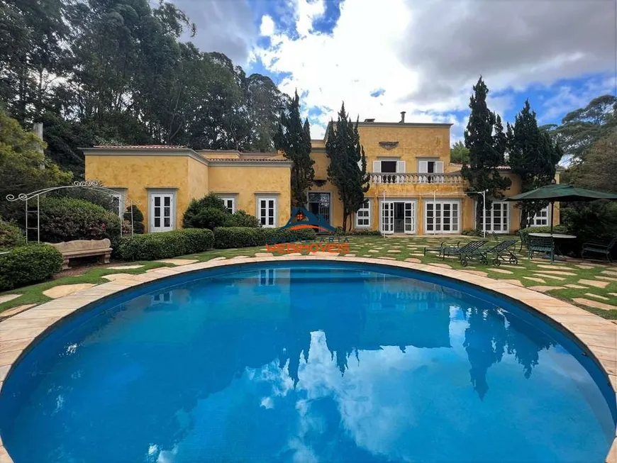 Foto 1 de Casa de Condomínio com 6 Quartos para venda ou aluguel, 659m² em Granja Viana, Cotia