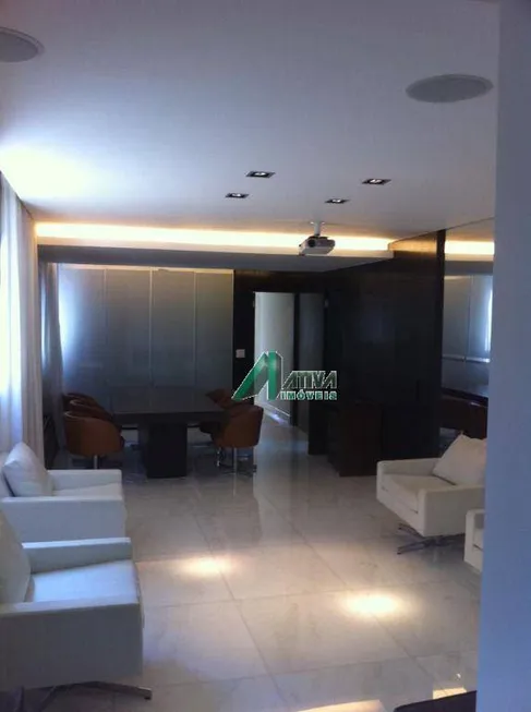 Foto 1 de Apartamento com 3 Quartos à venda, 130m² em Santo Agostinho, Belo Horizonte