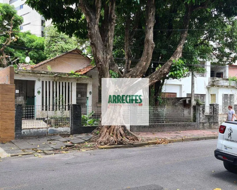 Foto 1 de Casa com 3 Quartos à venda, 360m² em Parnamirim, Recife