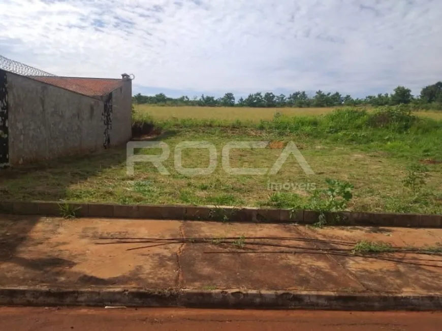 Foto 1 de Lote/Terreno à venda, 251m² em , Dumont