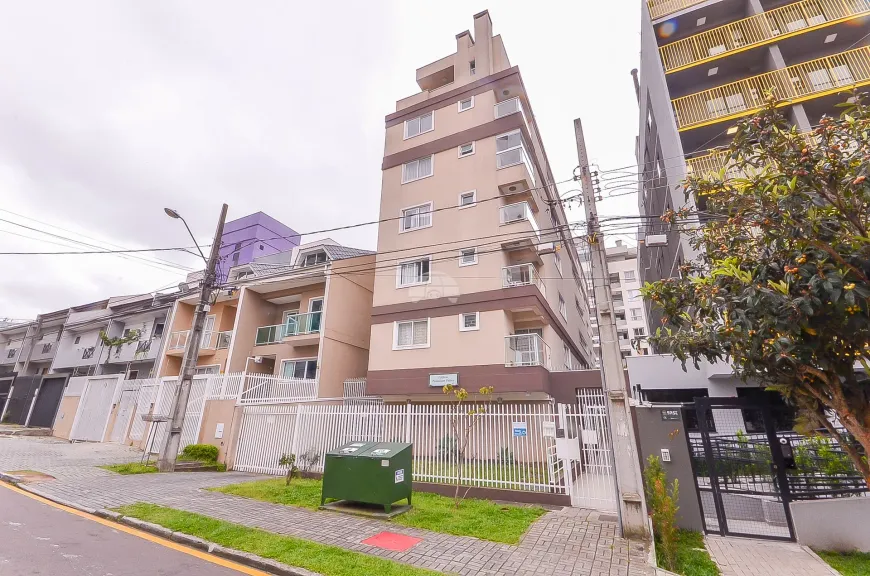 Foto 1 de Apartamento com 2 Quartos à venda, 72m² em Novo Mundo, Curitiba