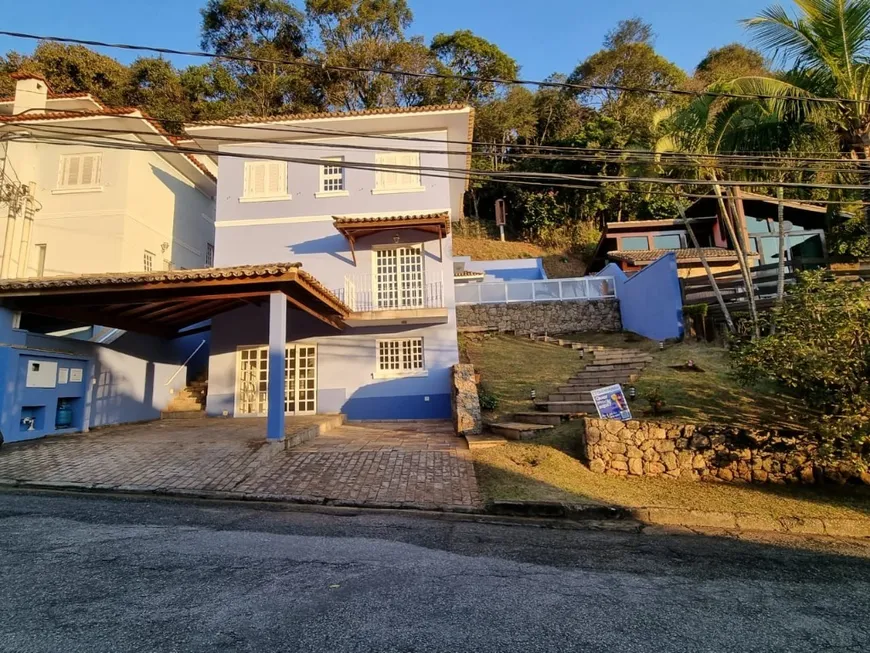 Foto 1 de Casa de Condomínio com 4 Quartos para venda ou aluguel, 178m² em Vila Santos, São Paulo