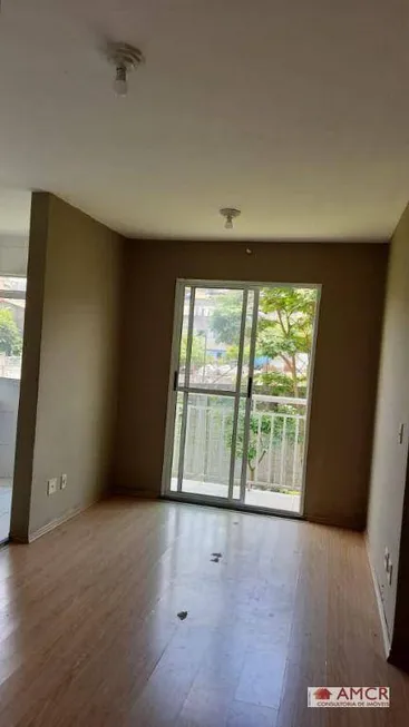 Foto 1 de Apartamento com 2 Quartos à venda, 42m² em Jardim Guilhermino, Guarulhos