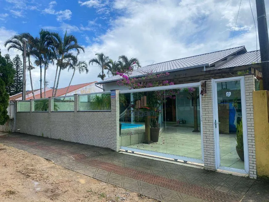 Foto 1 de Casa com 8 Quartos à venda, 360m² em Praia Do Sonho Ens Brito, Palhoça