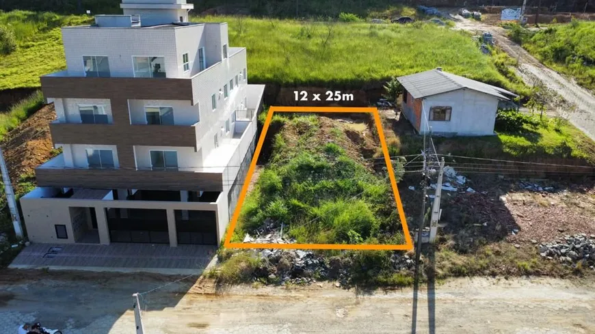 Foto 1 de Lote/Terreno à venda, 300m² em Nossa Senhora de Fátima, Penha