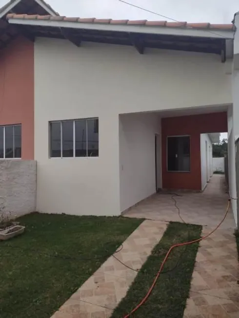 Foto 1 de Casa com 2 Quartos à venda, 60m² em Vila Peruibe, Peruíbe