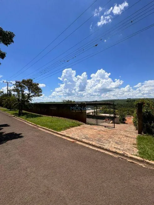 Foto 1 de Lote/Terreno à venda, 1900m² em Estancia Cabral, Cambé