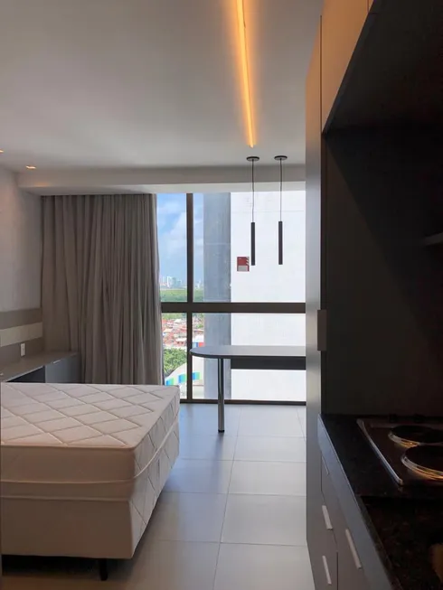Foto 1 de Apartamento com 1 Quarto para alugar, 24m² em Boa Viagem, Recife
