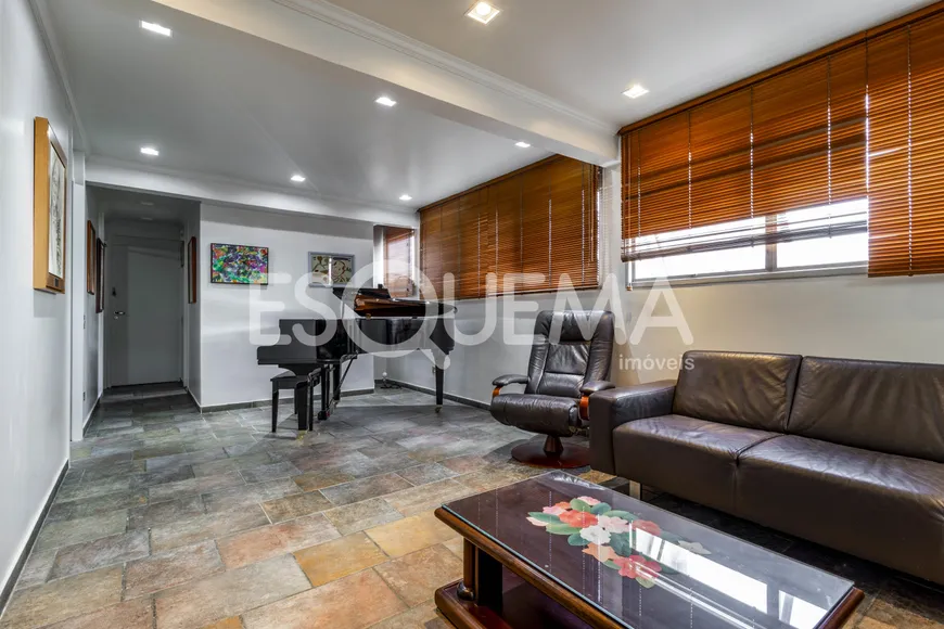 Foto 1 de Apartamento com 4 Quartos à venda, 144m² em Vila Mariana, São Paulo
