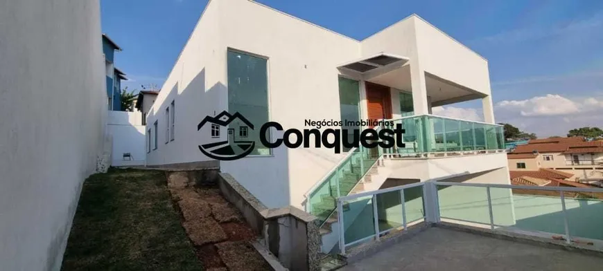 Foto 1 de Casa com 3 Quartos à venda, 272m² em Brasileia, Betim