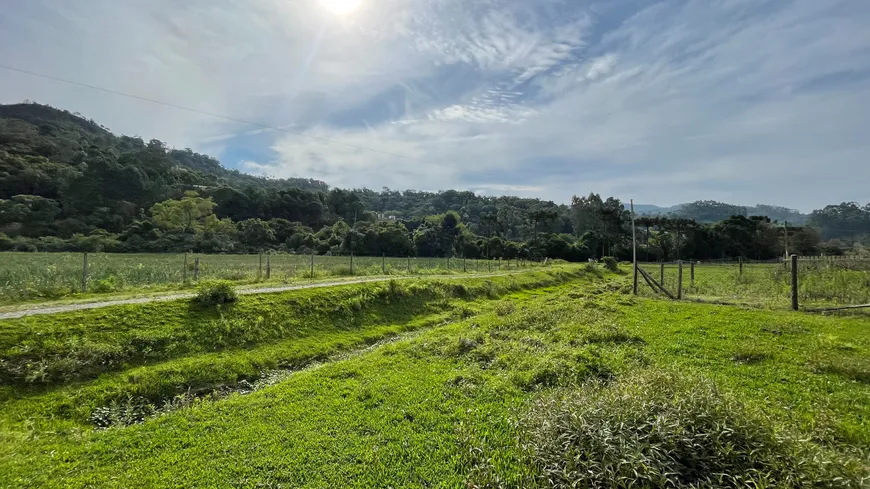 Foto 1 de Fazenda/Sítio à venda, 30000m² em Centro, Leoberto Leal