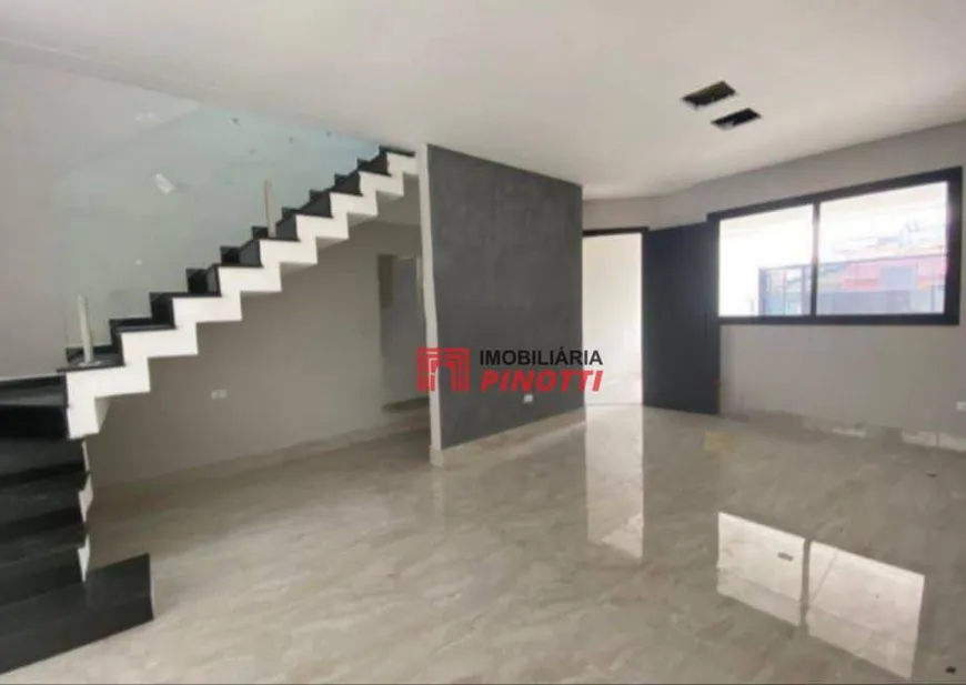 Foto 1 de Sobrado com 3 Quartos à venda, 170m² em Assunção, São Bernardo do Campo