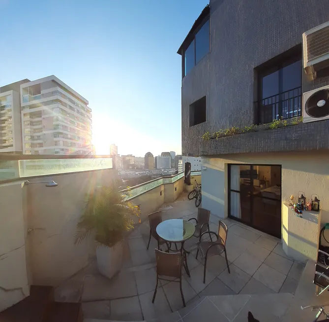 Foto 1 de Apartamento com 5 Quartos à venda, 202m² em Santo Amaro, São Paulo
