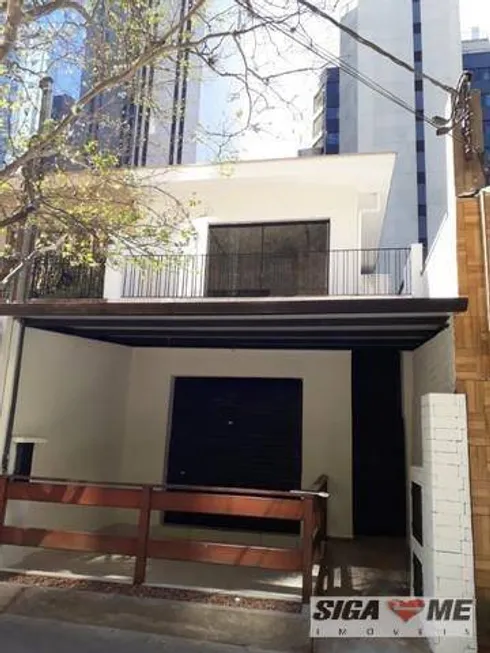 Foto 1 de Casa com 2 Quartos para alugar, 210m² em Brooklin, São Paulo