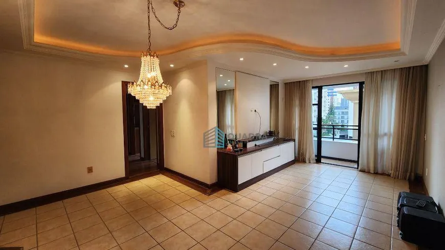 Foto 1 de Apartamento com 4 Quartos para venda ou aluguel, 153m² em Agronômica, Florianópolis