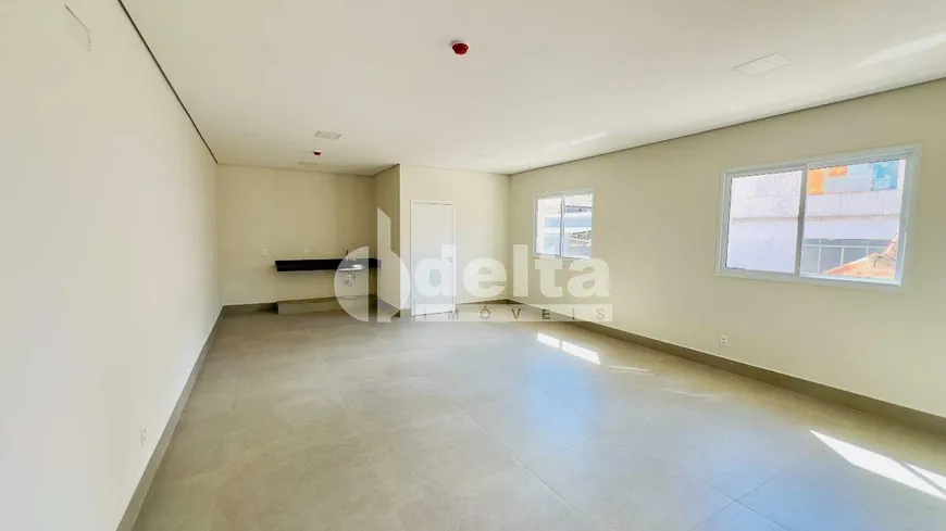 Foto 1 de Sala Comercial para alugar, 60m² em Centro, Uberlândia