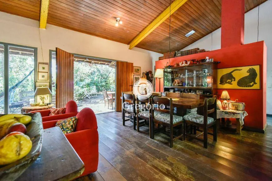 Foto 1 de Casa de Condomínio com 4 Quartos à venda, 230m² em Nova Higienópolis, Jandira