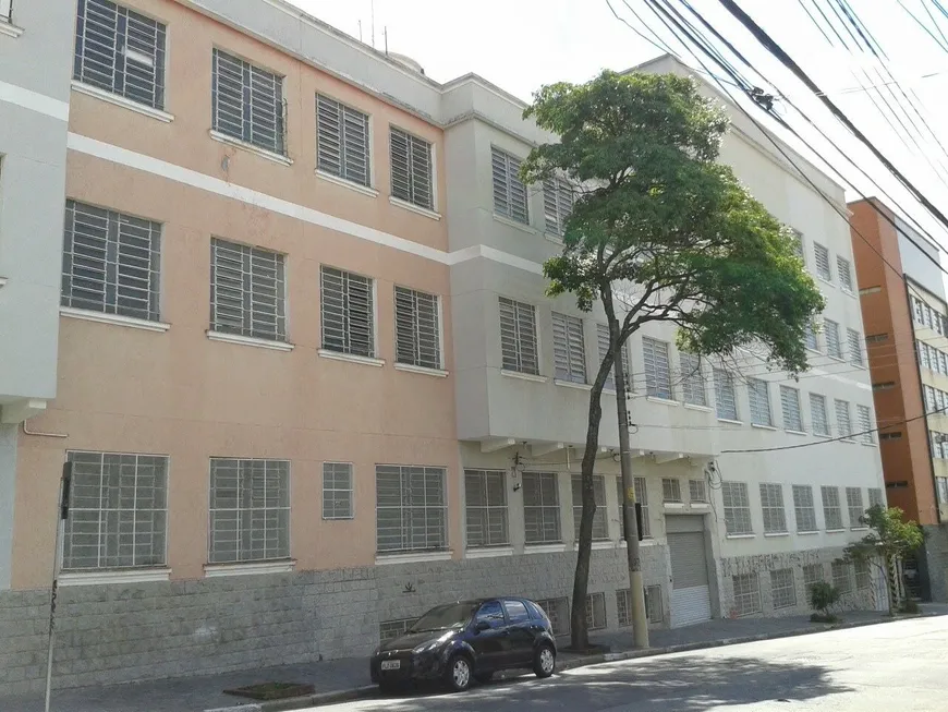 Foto 1 de Galpão/Depósito/Armazém à venda, 10750m² em Quarta Parada, São Paulo