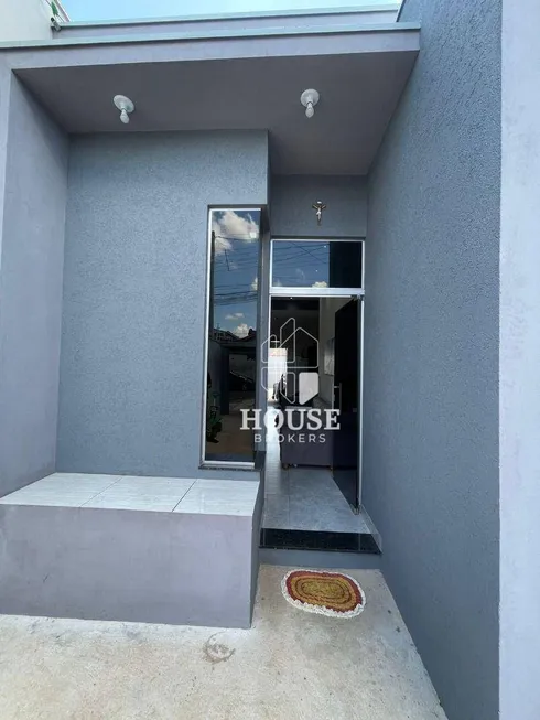 Foto 1 de Casa com 2 Quartos à venda, 64m² em Jardim Novo II, Mogi Guaçu