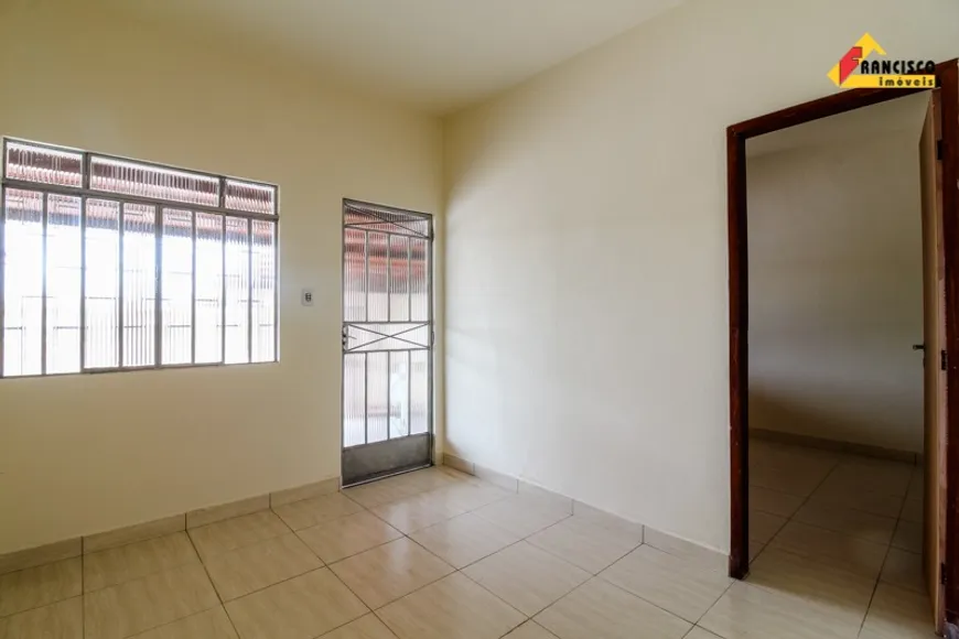 Foto 1 de Casa com 3 Quartos à venda, 179m² em Manoel Valinhas, Divinópolis
