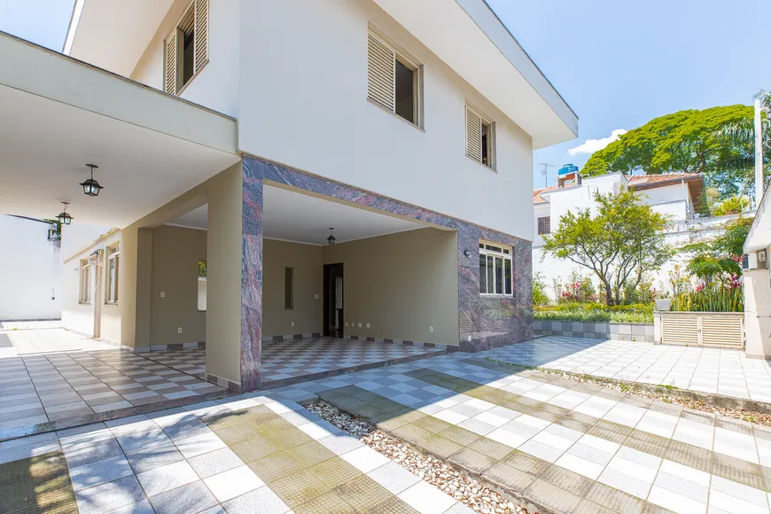 Foto 1 de Casa com 4 Quartos à venda, 332m² em Indianópolis, São Paulo