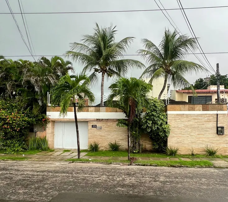 Foto 1 de Casa com 3 Quartos à venda, 282m² em Edson Queiroz, Fortaleza
