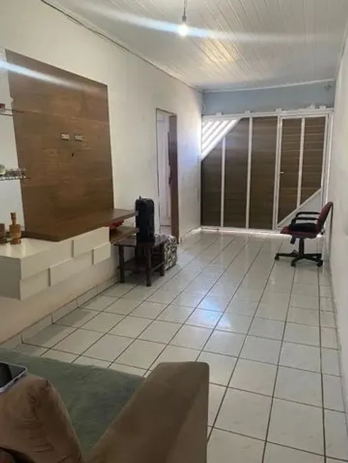 Foto 1 de Casa com 2 Quartos à venda, 85m² em Valéria, Salvador