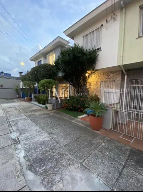 Foto 1 de Casa com 3 Quartos para alugar, 130m² em Pinheiros, São Paulo