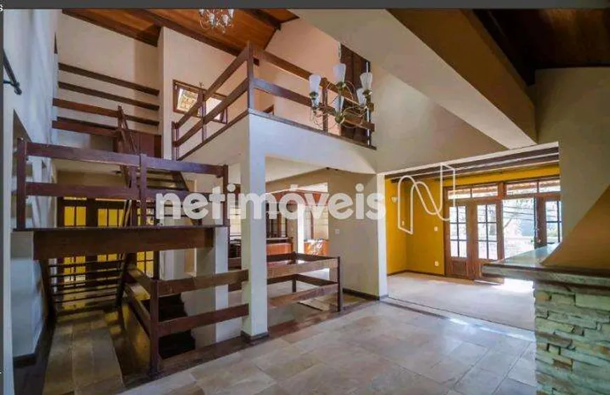 Foto 1 de Casa com 4 Quartos à venda, 430m² em Santa Lúcia, Belo Horizonte