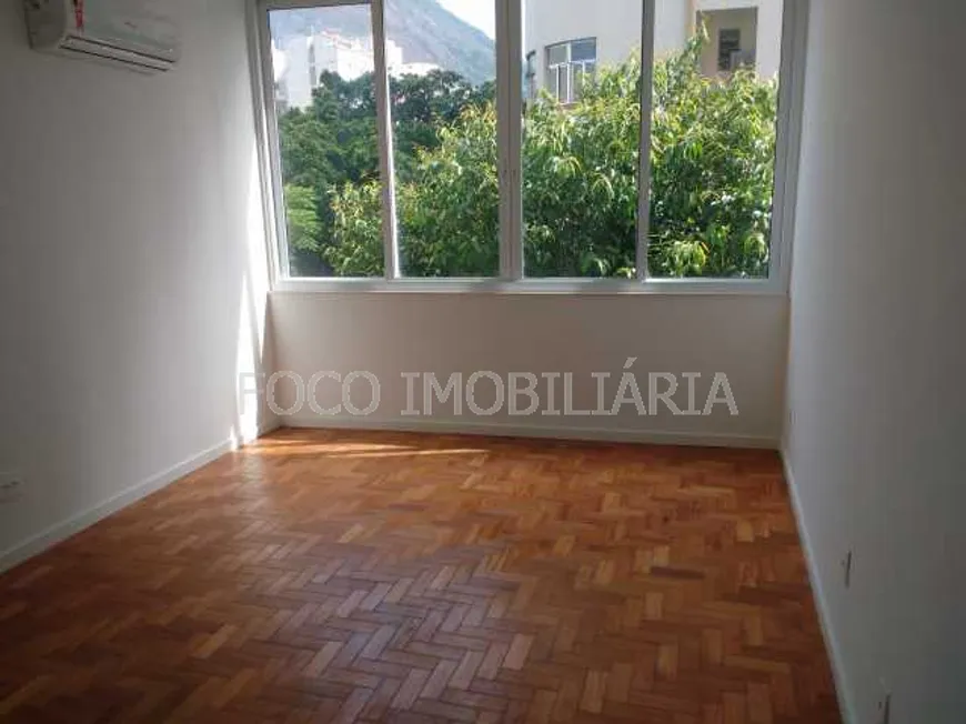 Foto 1 de Apartamento com 2 Quartos à venda, 68m² em Humaitá, Rio de Janeiro