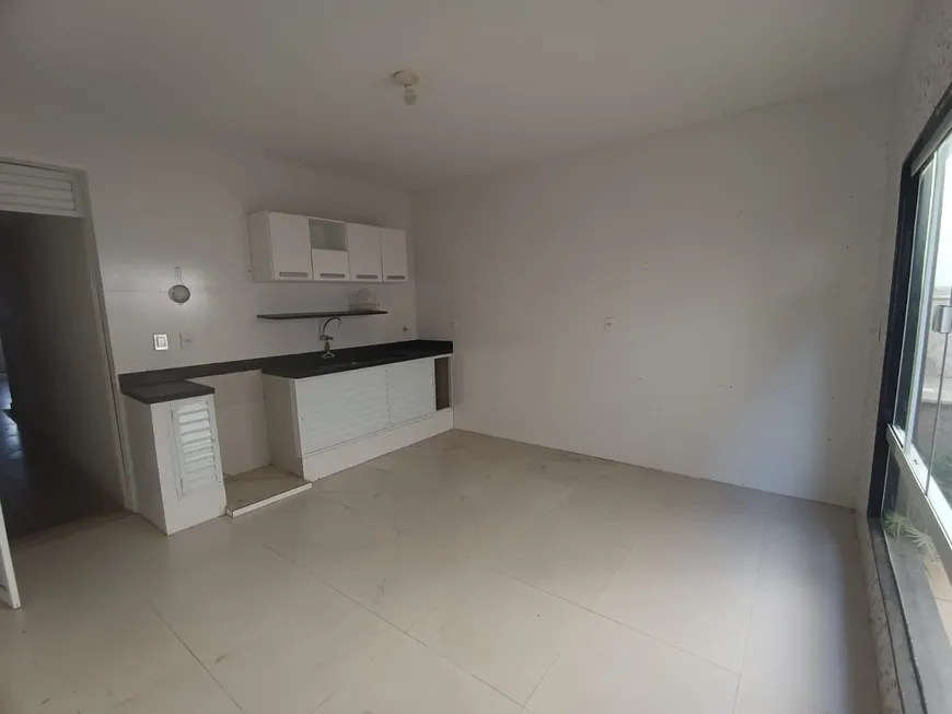 Foto 1 de Apartamento com 3 Quartos à venda, 146m² em Riviera Fluminense, Macaé