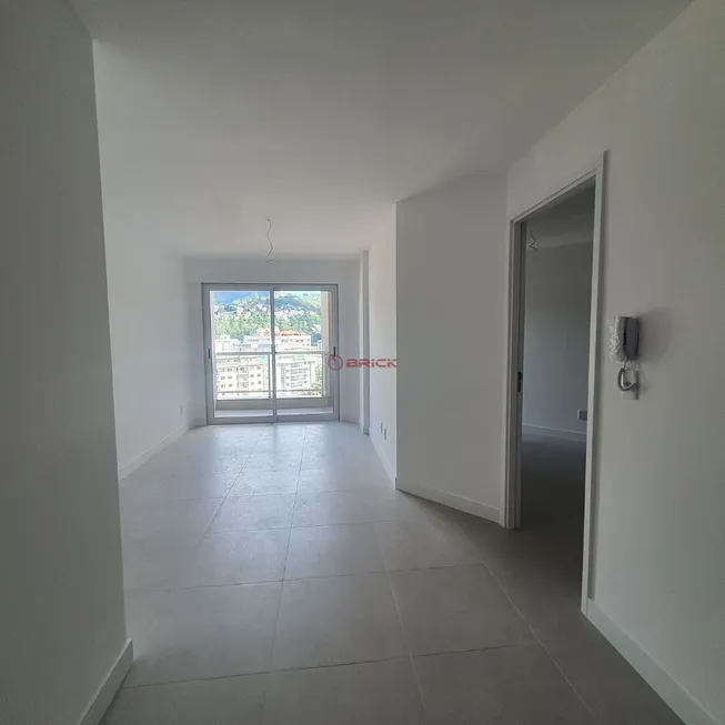 Foto 1 de Apartamento com 1 Quarto à venda, 46m² em Agriões, Teresópolis