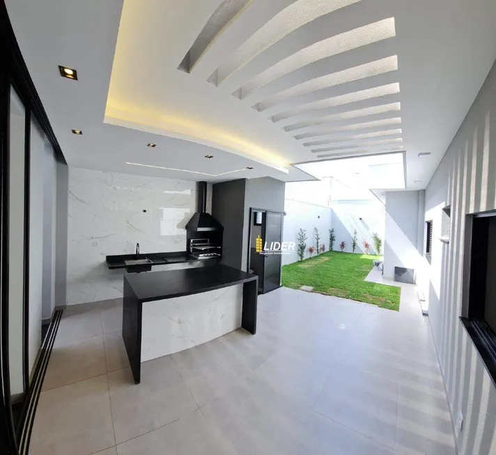 Foto 1 de Casa com 3 Quartos à venda, 180m² em Aclimacao, Uberlândia