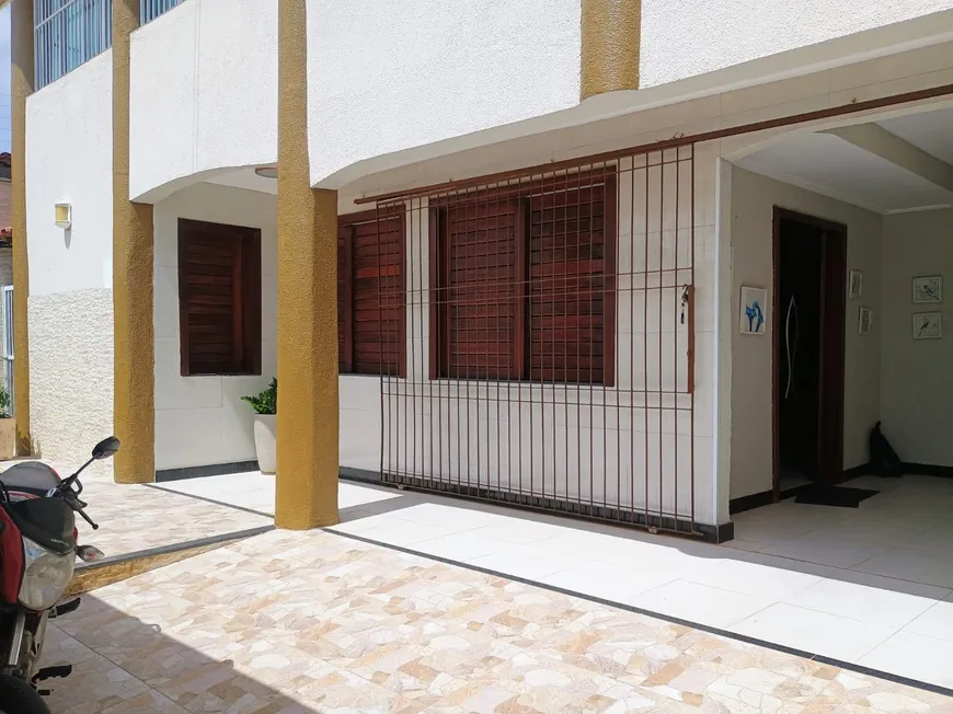 Foto 1 de Casa com 5 Quartos à venda, 381m² em Castelão, Fortaleza